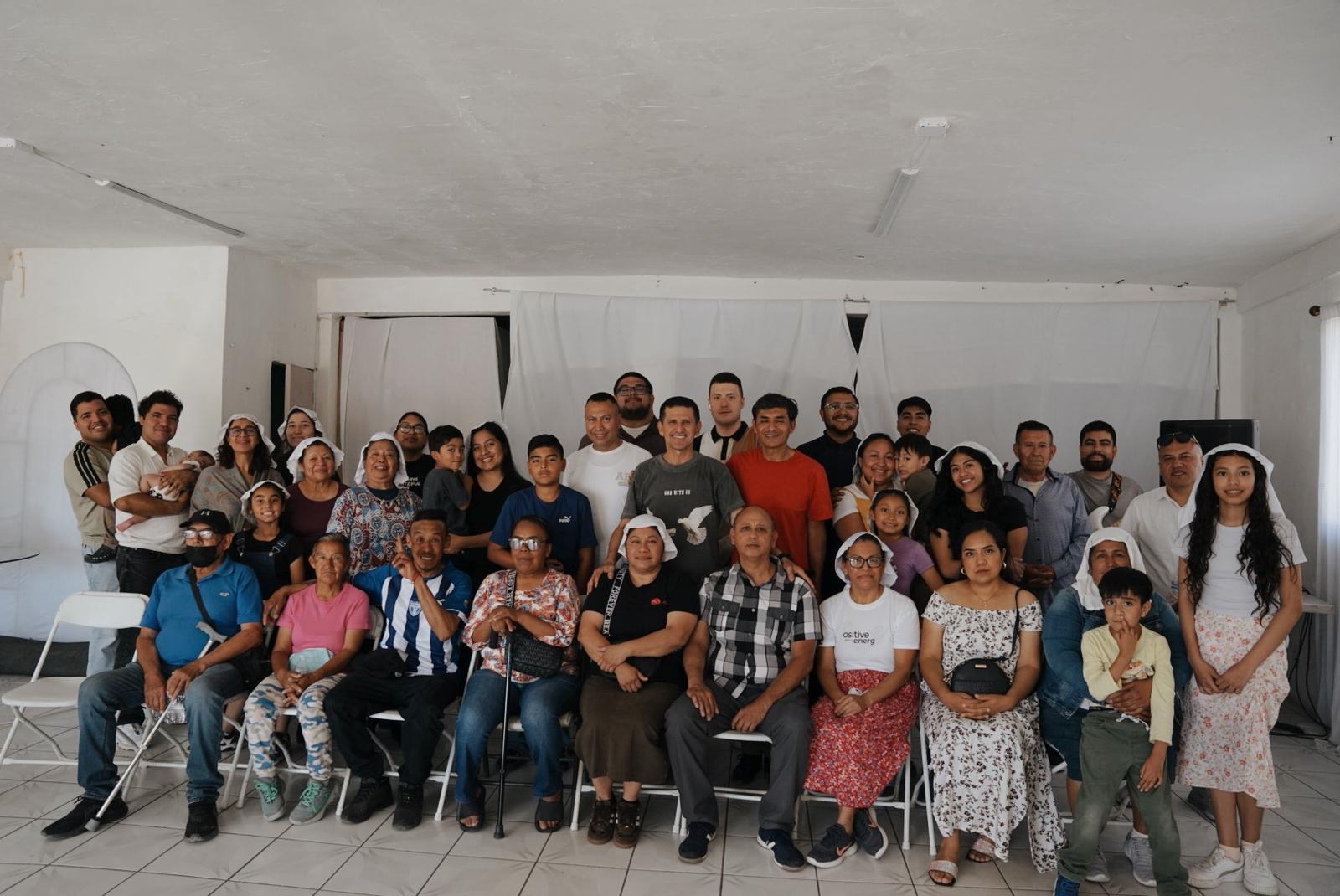 Foto grupal del viaje misionero
